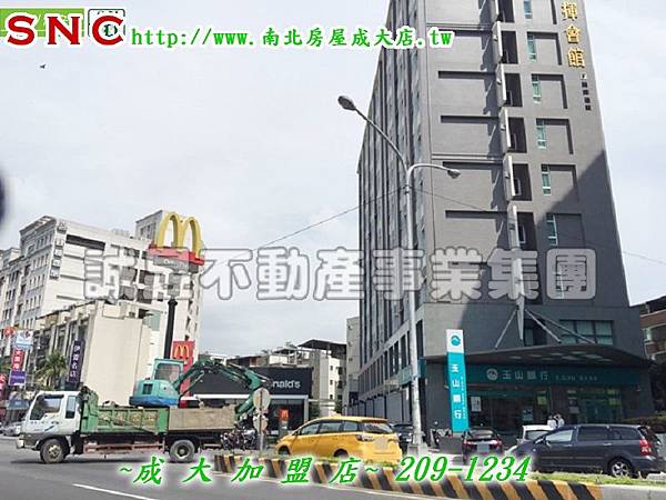 中正北路吃市金店住_3750