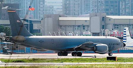 KC-135