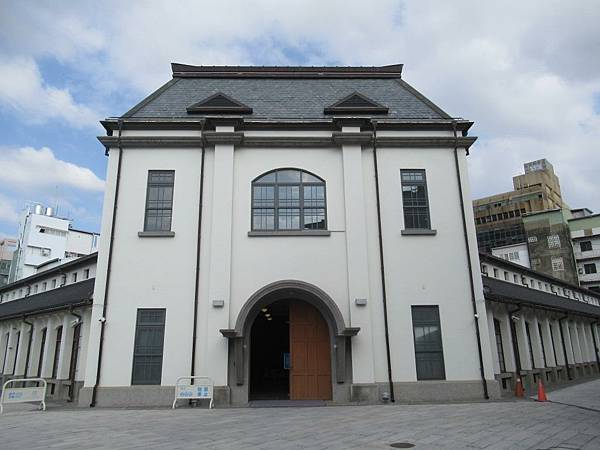 誠品生活台南和台南西市場及新光三越台南西門.小北門店和小北新 誠品生活台南和台南西市場及新光三越台南西門.小北門店和小北新