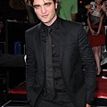 ROBTWIGHLIGHTPREM171108.jpg