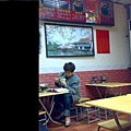 200801291443-孤單老太太 (Small).JPG