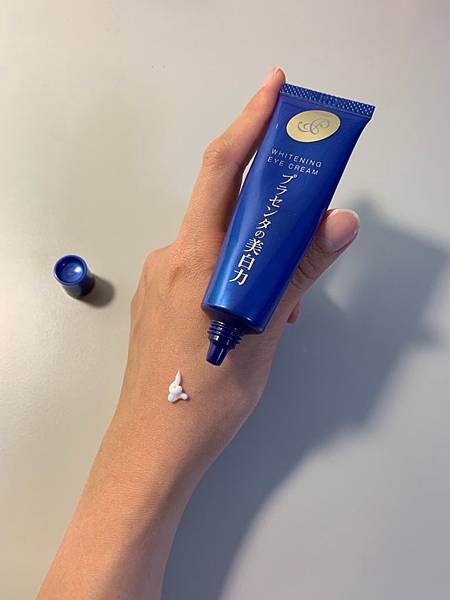 膜女負江_200104_0022 膜女負江_200104_0022