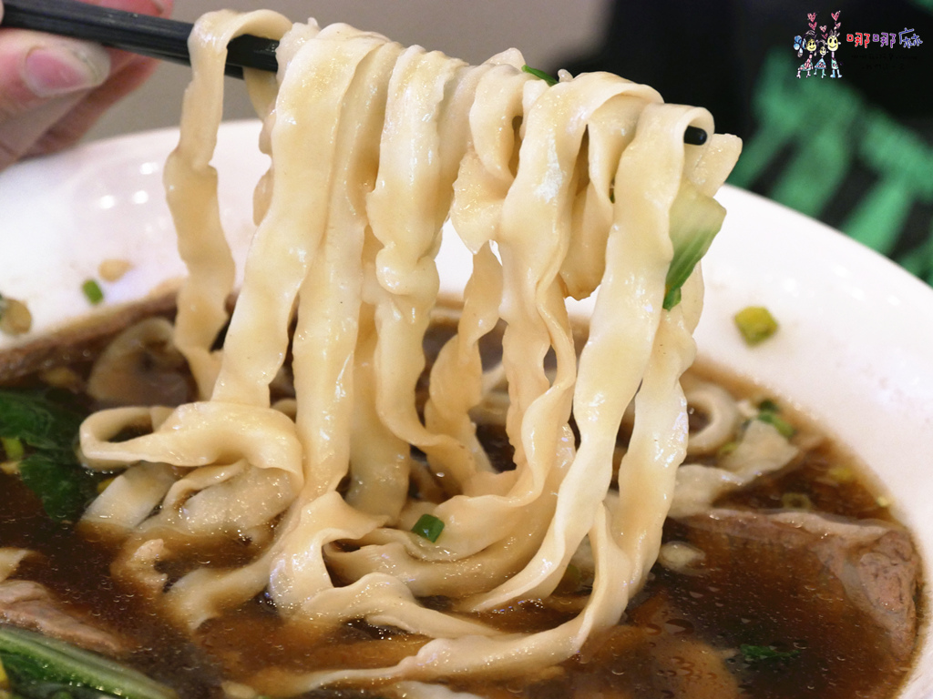 P1080875.jpg 津見坊,牛肉麵,台北美食,秘密客推薦,士林美食,天母美食,冠軍牛肉麵,平價牛肉麵
