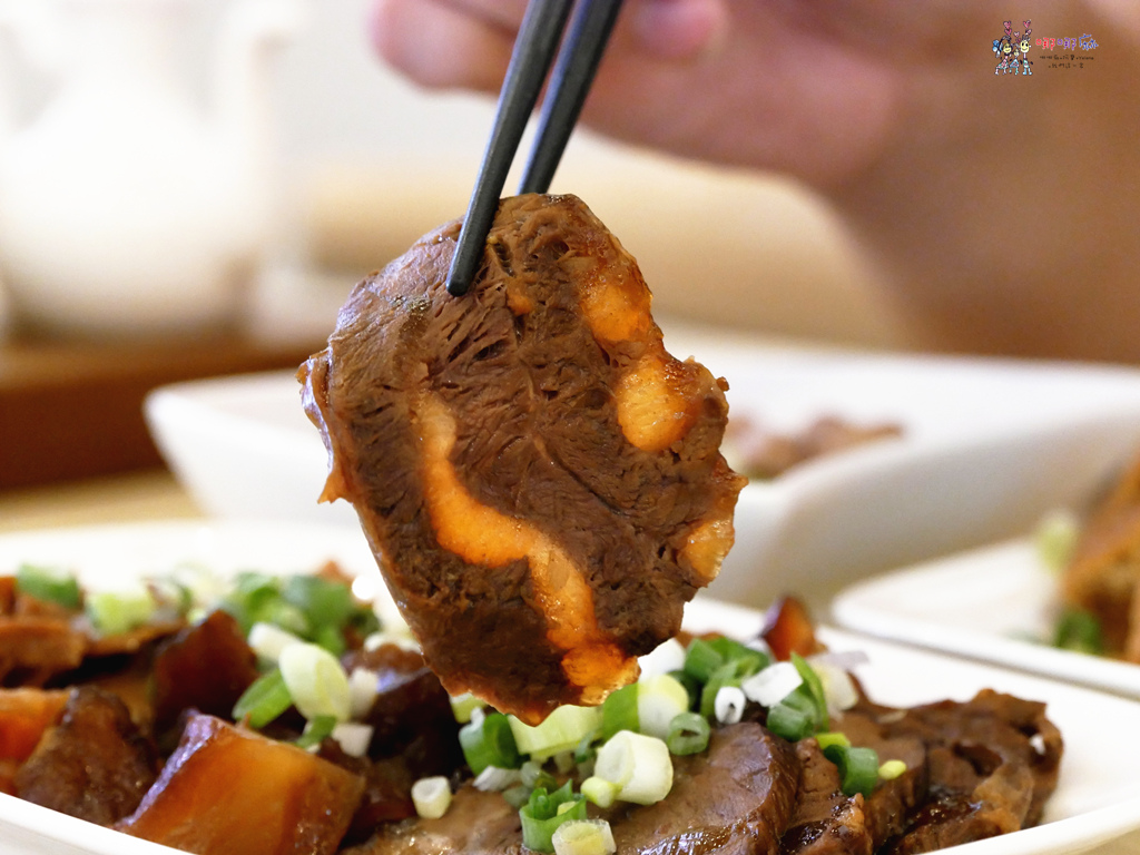 P1080724.jpg 津見坊,牛肉麵,台北美食,秘密客推薦,士林美食,天母美食,冠軍牛肉麵,平價牛肉麵