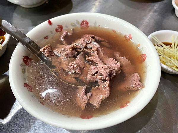 LINE_ALBUM_1101103石精臼牛肉湯_211105_5.jpg