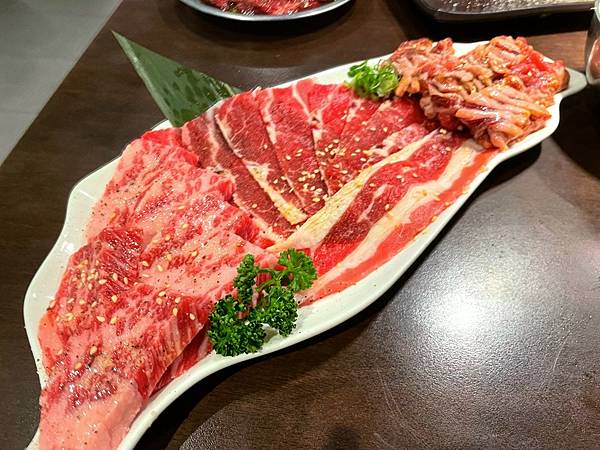 LINE_ALBUM_1110323焼肉ショジョ Yakiniku SHOJO 高雄左營店_220328_3.jpg