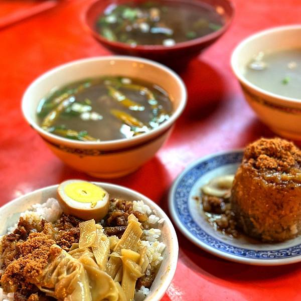LINE_ALBUM_1120926 牛肉拉麵_230926_9.jpg