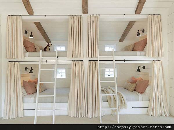 Cool bunk beds for four