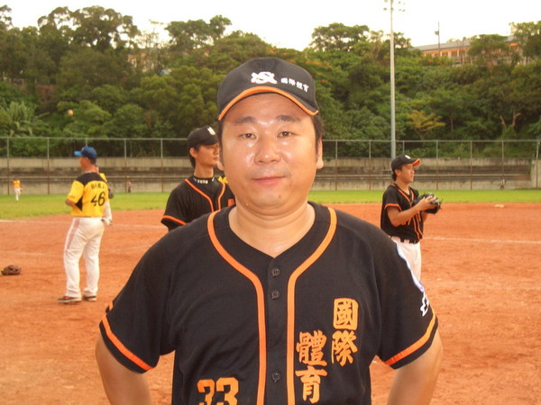 阿鏜