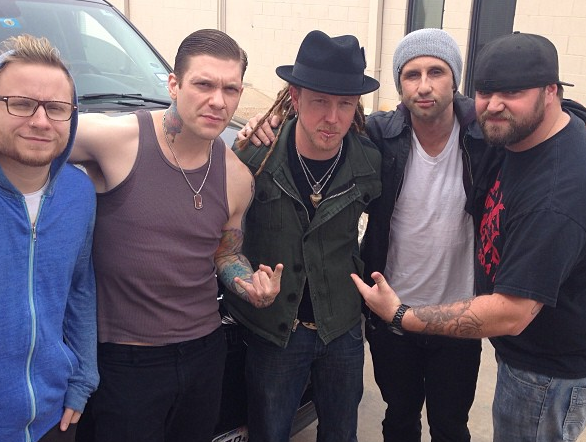 rooster-and-shinedown-12