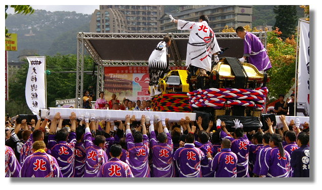 台北溫泉季日本撞神轎祭典