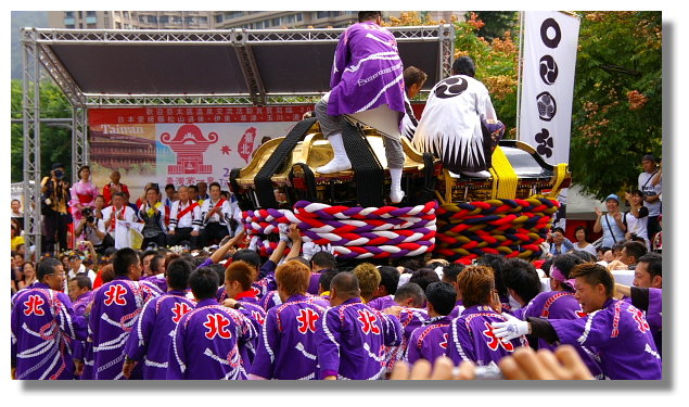 台北溫泉季日本撞神轎祭典