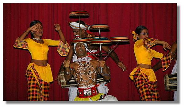 Kandyan dancers