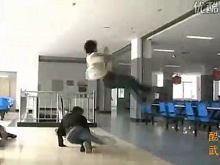 武術護女友 - 大陸武術學生護女友1.jpg 武術護女友 - 大陸武術學生護女友1.jpg