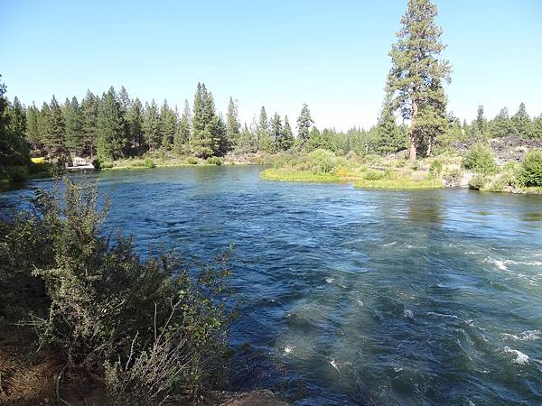 Deschutes River Lava Island Falls (2)