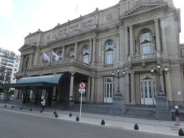 Teatro Colón (2).JPG