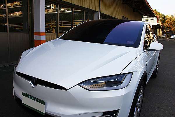 Mobile01 tesla sale