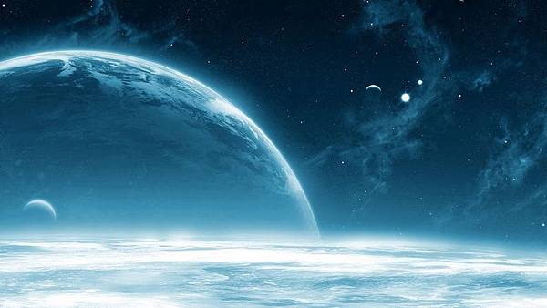 The_Blue_Ice_Planet_From_The_Cold_Blue_Solor_System.jpg
