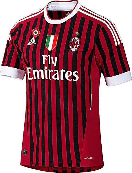 Milan maglia gara home 11-12_Tim Cup 01.jpg