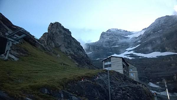 Way to Jungfrau-Eigergletscher