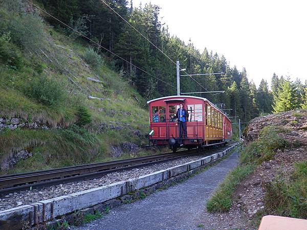 Mt Rigi-way to Chänzeli