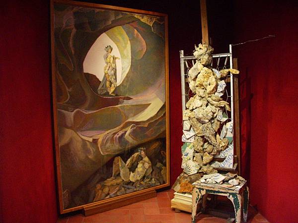 192 150510 Figueres-Theatre-Museu Dali.JPG