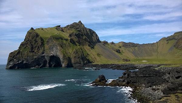 214 160613 Vestmannaeyjar-Dalfjall.jpg