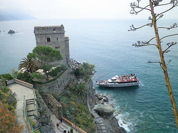 055a 190611 Monterosso-Torre Aurora.jpg