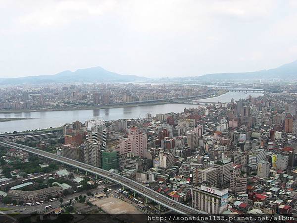 忠孝橋