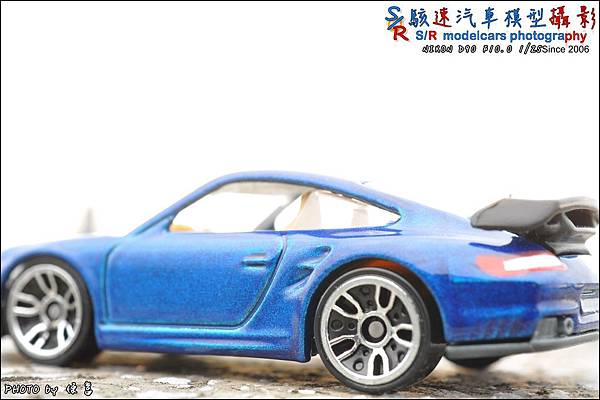 PORSCHE 997 GT2 by HOTWHEEL 006.JPG