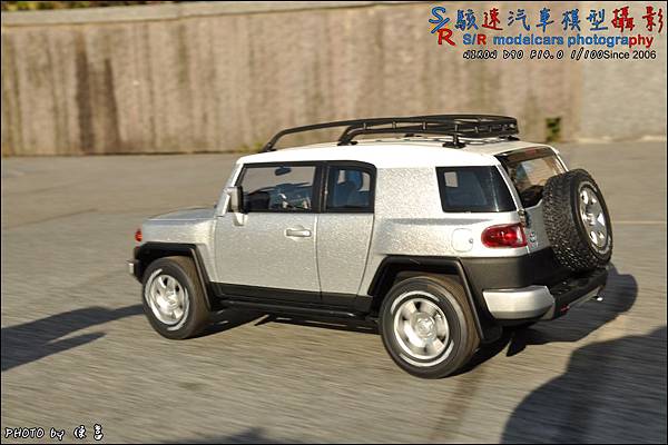 TOYOTA FJ CRUISER by AUTOart 062.JPG