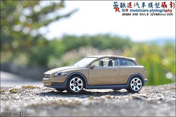 VOLVO C30 by Matchbox 015.JPG