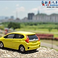 Honda Fit III by Tomica 015.JPG