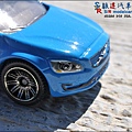 VOLVO V60 Wagon by Matchbox 005.JPG