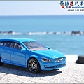 VOLVO V60 Wagon by Matchbox 018.JPG