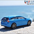 VOLVO V60 Wagon by Matchbox 019.JPG