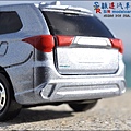 MITSUBISHI Outlander 16' by Tomica 006.JPG