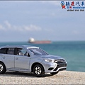 MITSUBISHI Outlander 16' by Tomica 011.JPG