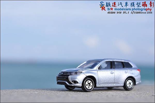 MITSUBISHI Outlander 16%5C by Tomica 023.JPG