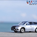 MITSUBISHI Outlander 16' by Tomica 023.JPG