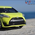 TOYOTA SIENTA by Tomica 005.JPG