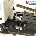 NISSAN ATLAS SAFETY LOADER by Tomica Limited Vintage 011.JPG