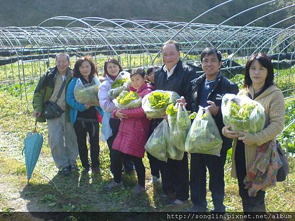 台中吳敬怡小姐一行人農場初體驗