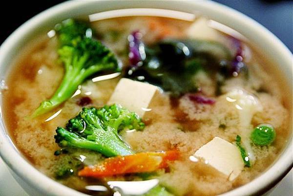 日本超夯排毒湯，讓你輕鬆減肥成功的健康排毒湯！