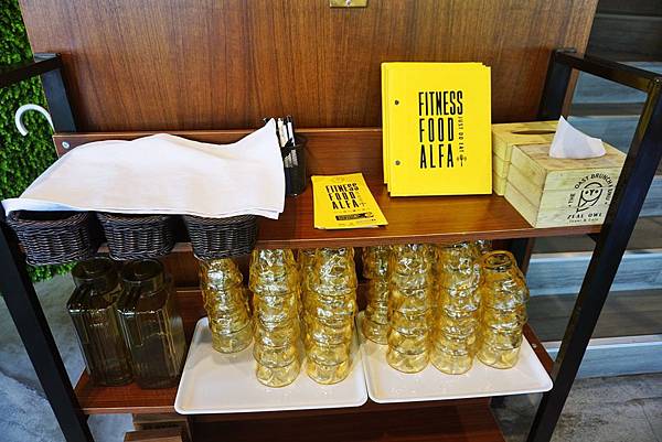 奧兒法輕食健身餐 文心店  精緻健身餐 好吃無負擔  營養均衡多樣