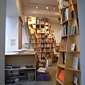 florence loewy書店內觀-1.jpg