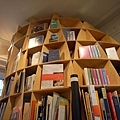 florence loewy書店內觀-3.jpg