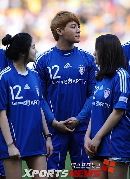 110424 FC MEN_(17).jpg