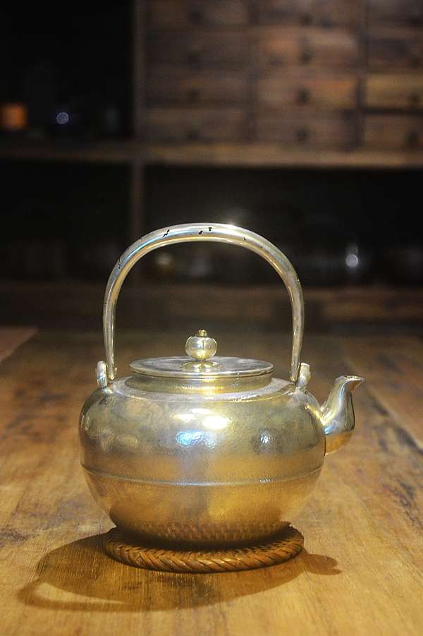九世 中川 浄益 造 南鐐 銀製 箸 煎茶 湯沸 銀瓶 共箱 重量40g