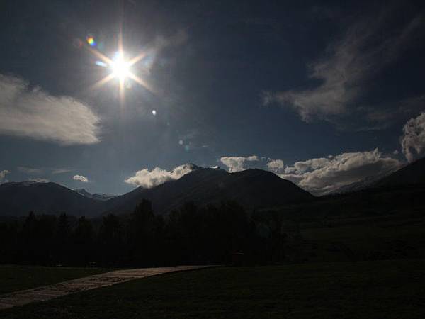 image2383.jpg image2383.jpg